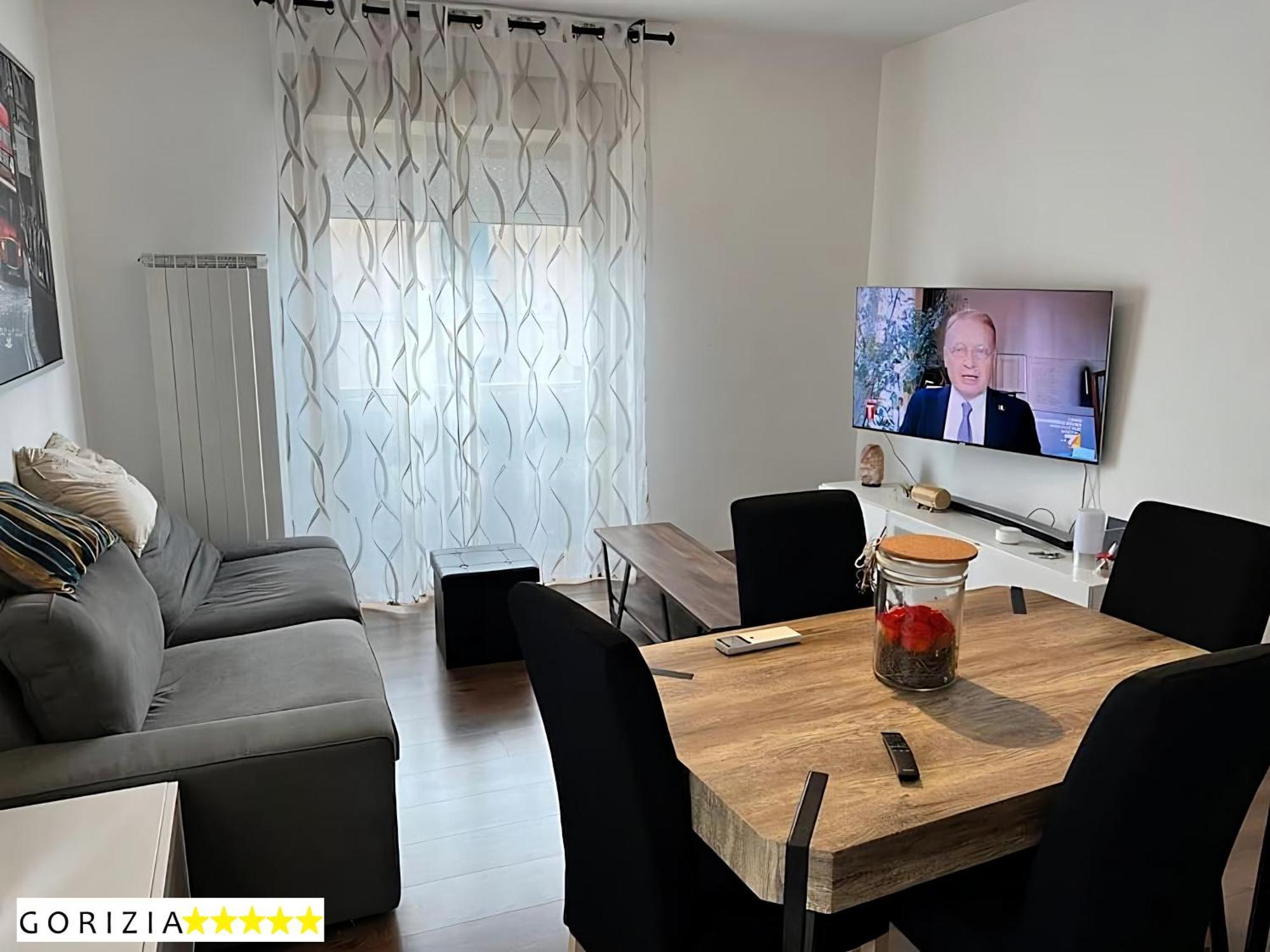Gorizia Central Luxe Apartment 6 Posti Letto Exterior foto